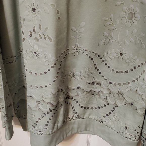 Mint Green Oversized Embellished Floral Hoodie - Picture 7 of 9